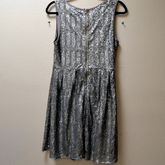 Silver Sequin Party Dress - Picture 3 of 4